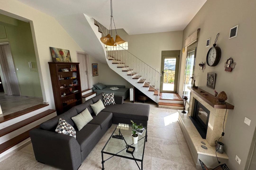 Photo of Livingroom in Archaia Olympia