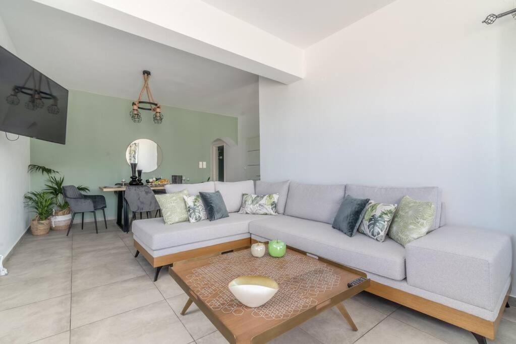 Photo of Livingroom in Milatos Beach