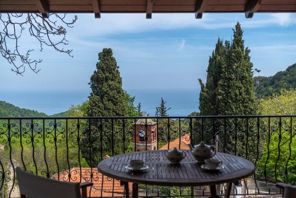Photo of Patio Balcony in Agia