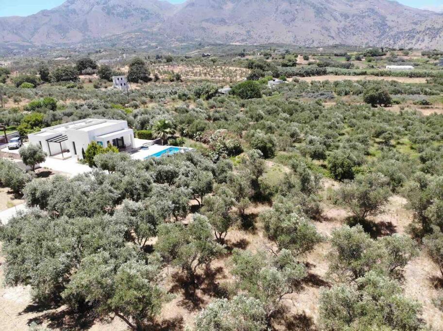 Photo of Outdoor in Dramia