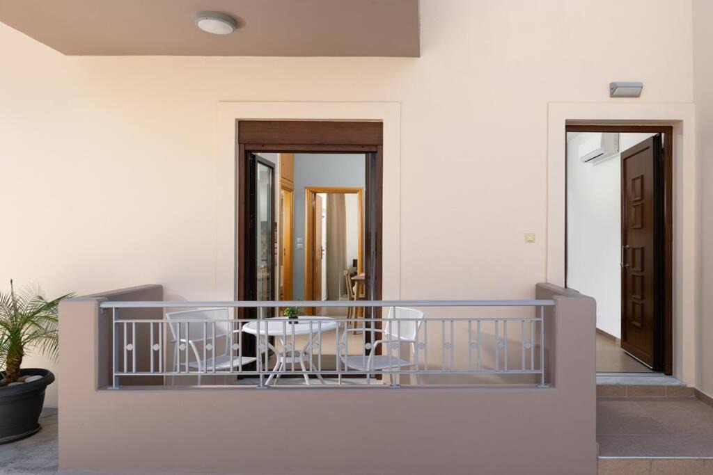 Photo of Others in Kallithea