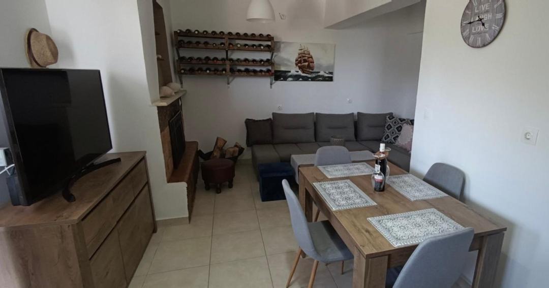 Photo of Livingroom in Afandou