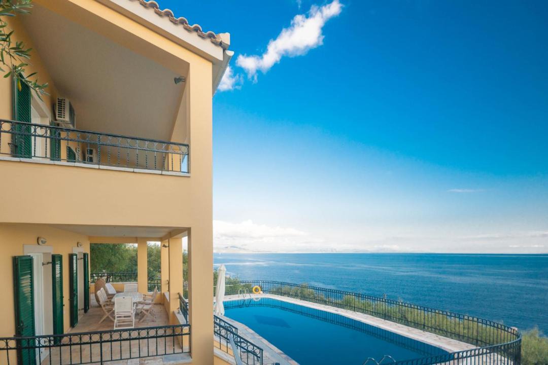 Photo of Patio Balcony in Barbati