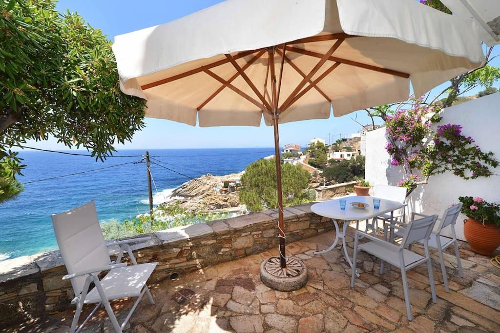 Photo of Patio Balcony in Armenistis