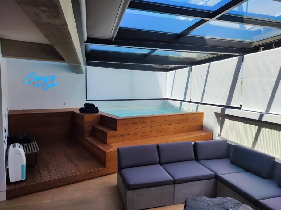 Photo of Livingroom in Athens City Centre