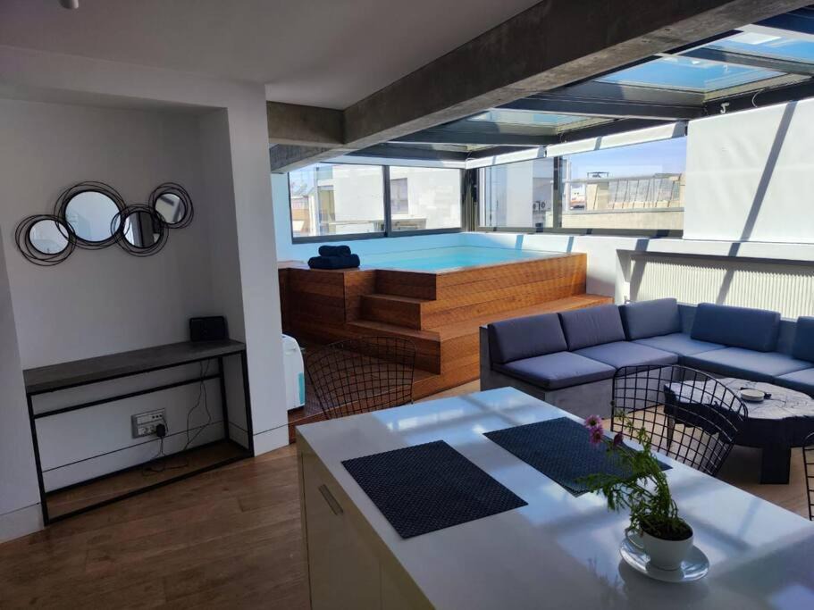 Photo of Livingroom in Athens City Centre