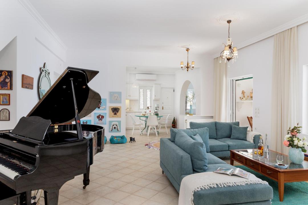 Photo of Livingroom in Naxos