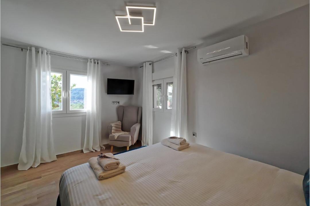 Photo of Bedroom in Notos