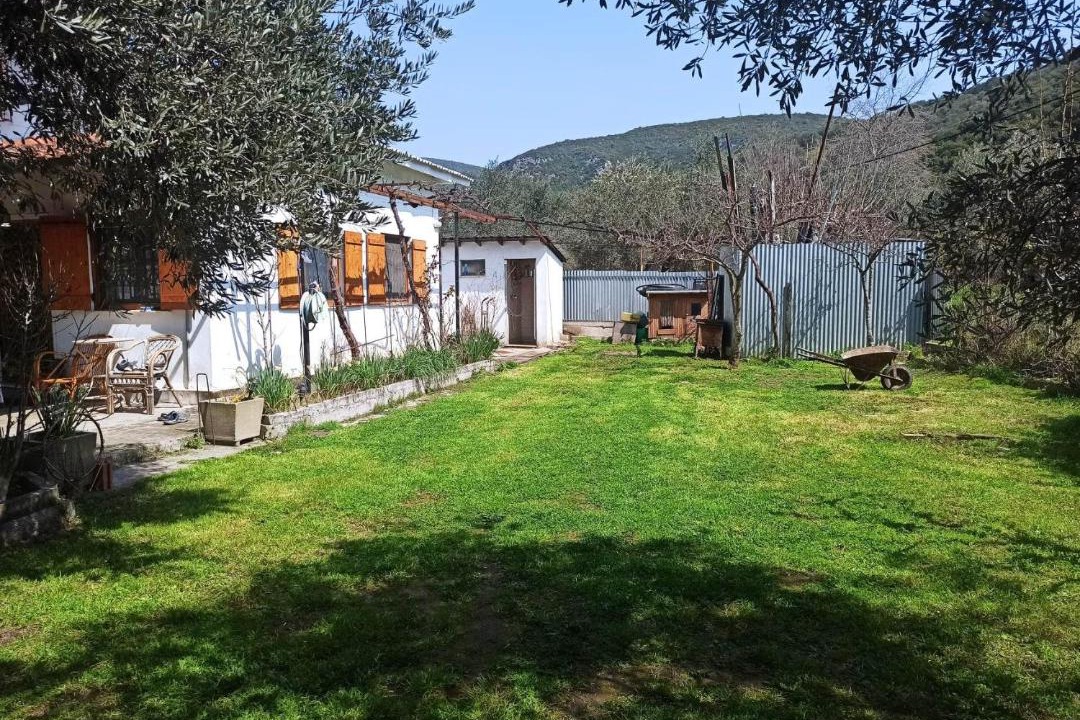 Photo of Buildings in Lefokastron