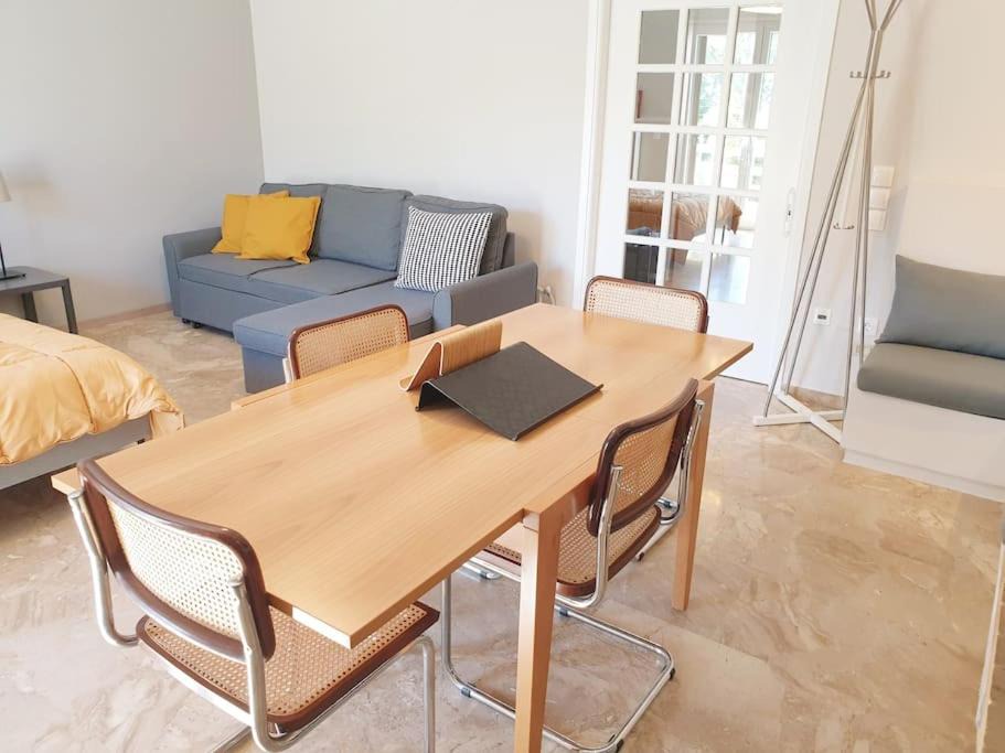 Photo of Livingroom in Papagou-Holargos