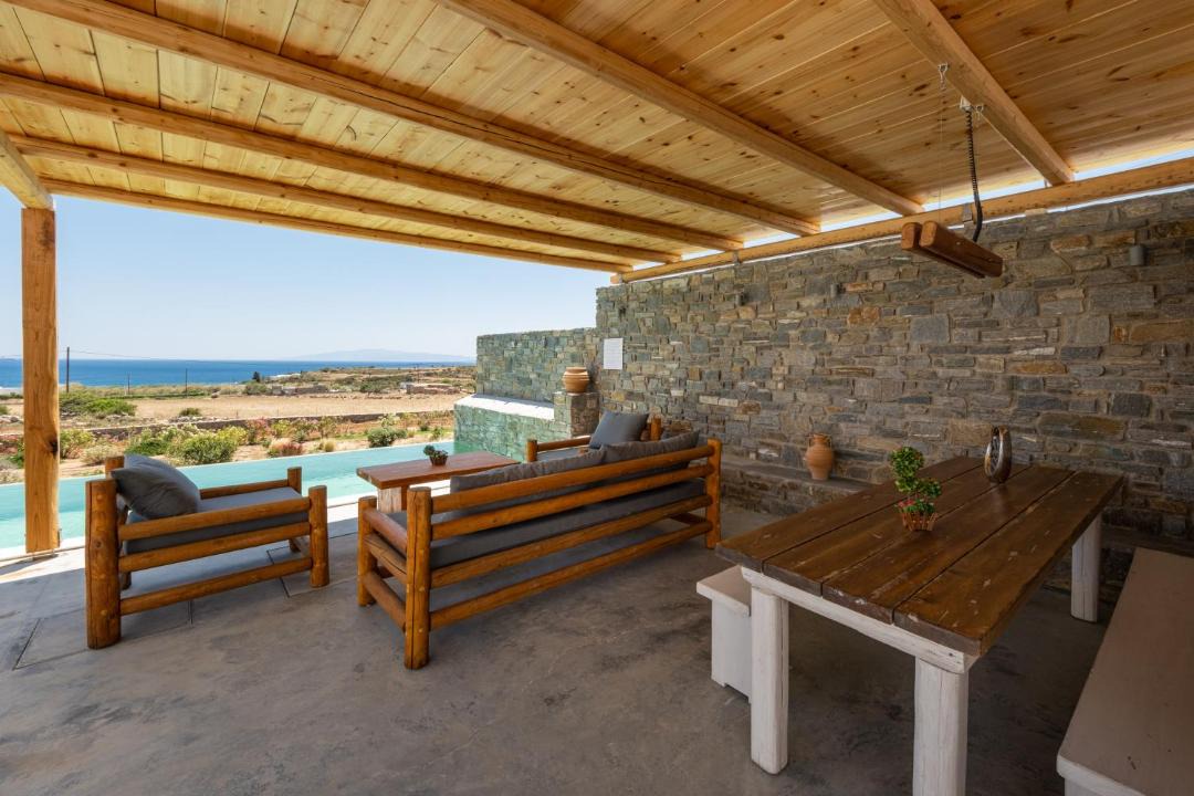 Photo of Patio Balcony in Drios