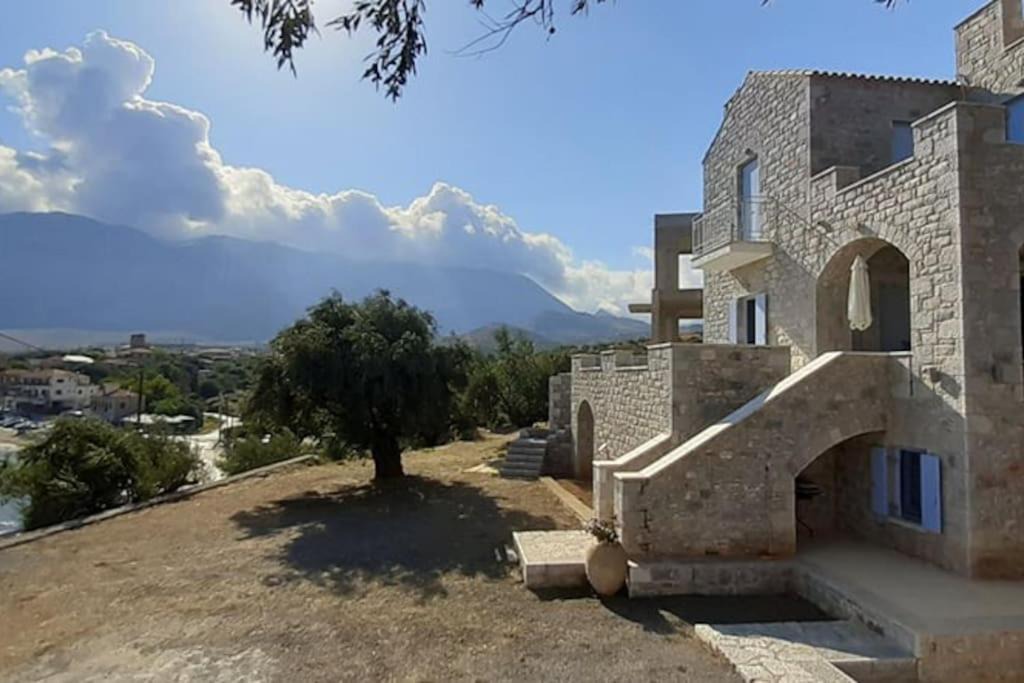 Photo of Buildings in Kotronas