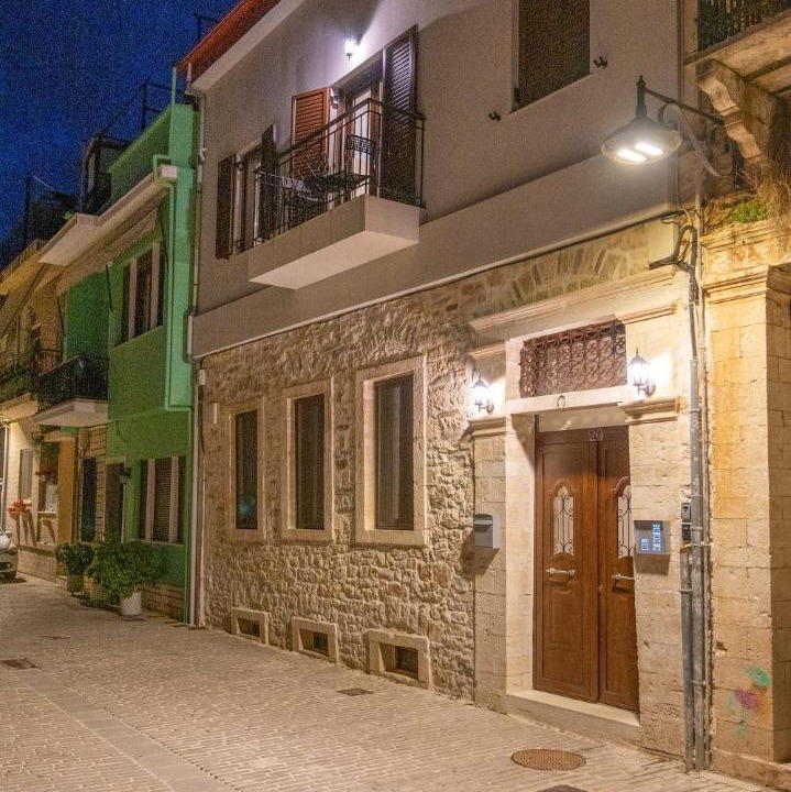 Photo of Buildings in Ioannina Town Centre