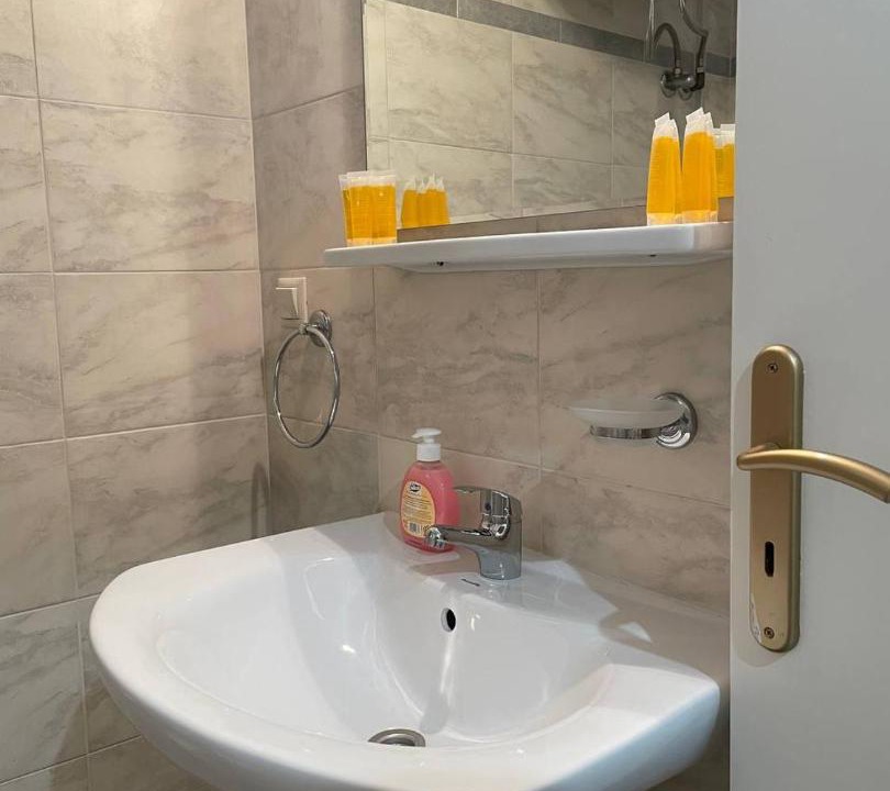 Photo of Bathroom in Tolo