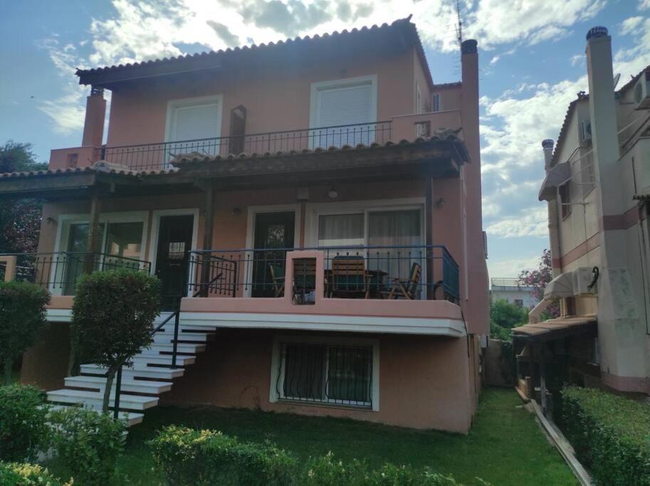 Photo of Buildings in Selianitika