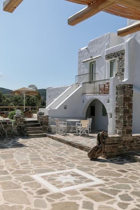 Photo of Others in Naxos