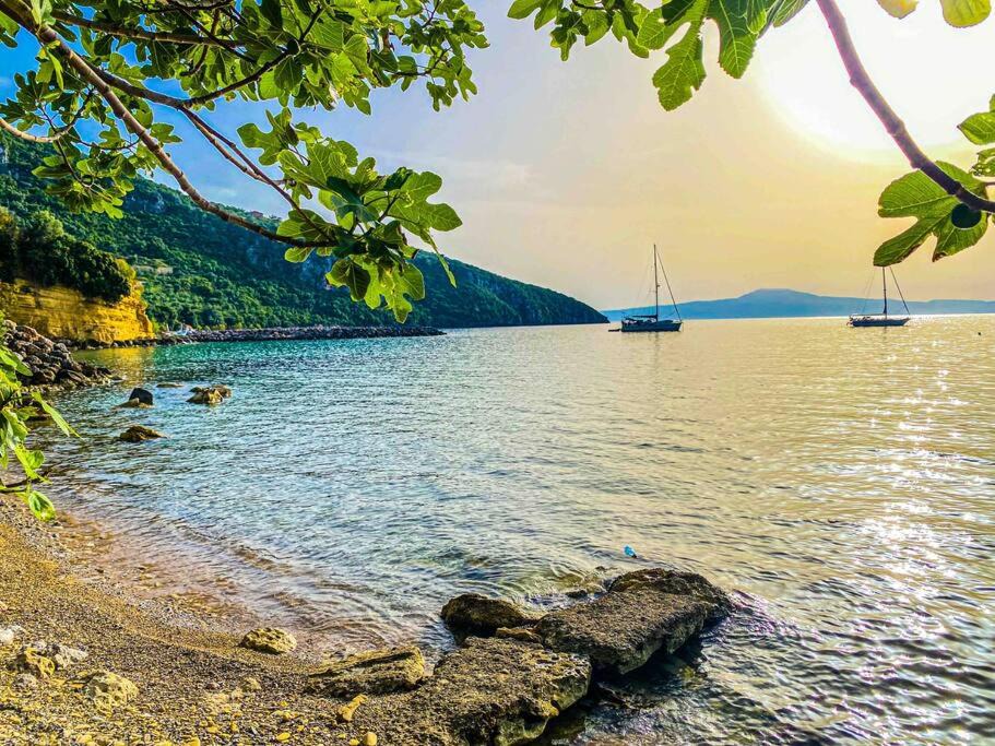 Photo of Outdoor in Kitries