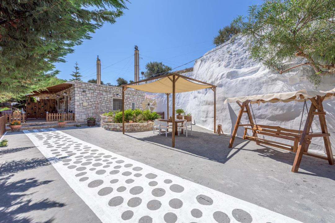 Photo of Others in Milos