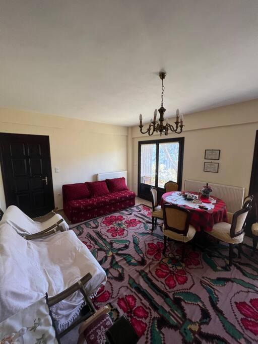 Photo of Livingroom in Egira