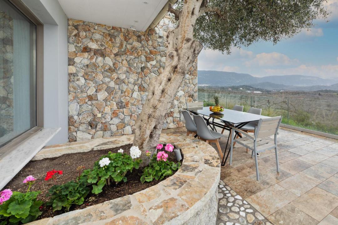Photo of Patio Balcony in Doukades