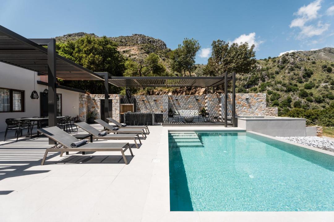 Photo of Outdoor in Asigonia