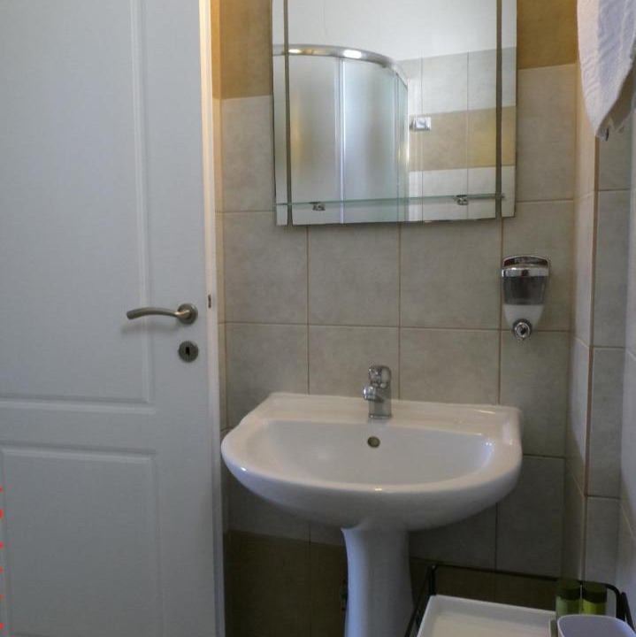 Photo of Bathroom in Katapola
