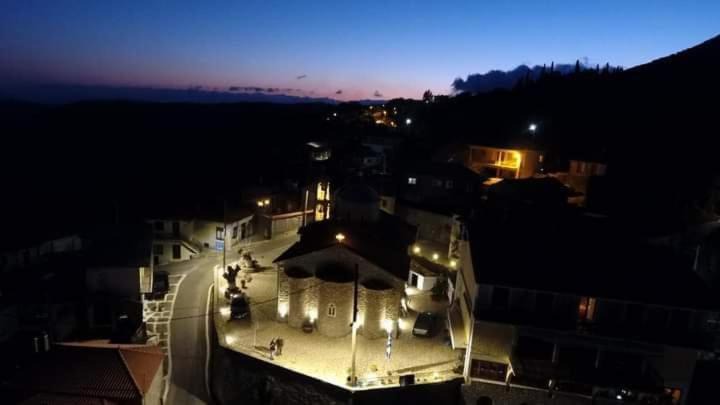 Photo of Buildings in Isaris