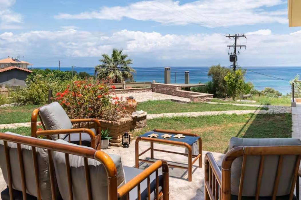Photo of Patio Balcony in Kompi