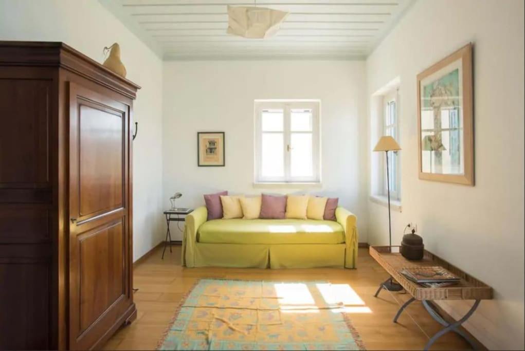 Photo of Livingroom in Pylos
