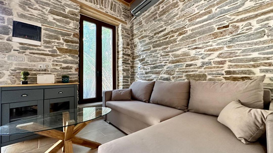 Photo of Livingroom in Afissos