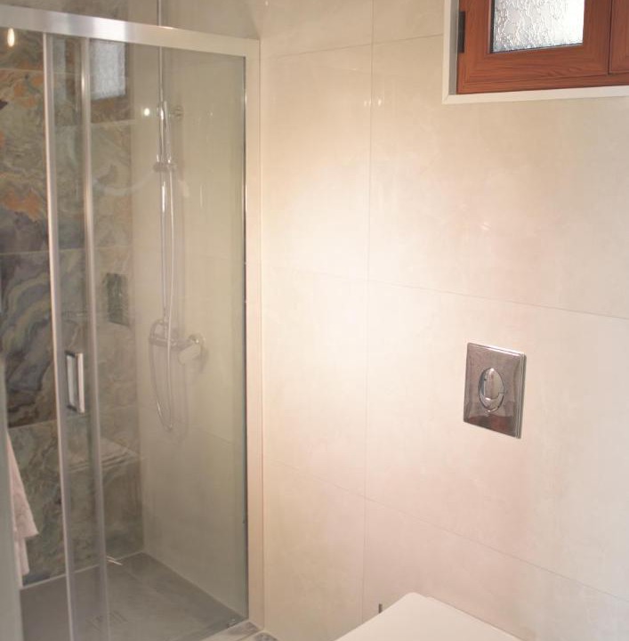 Photo of Bathroom in Pondi