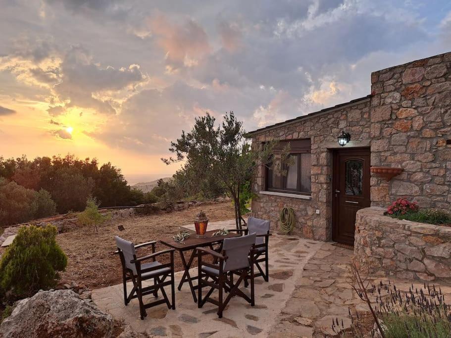 Photo of Patio Balcony in Avgonyma