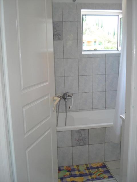 Photo of Bathroom in Kato Korakiana