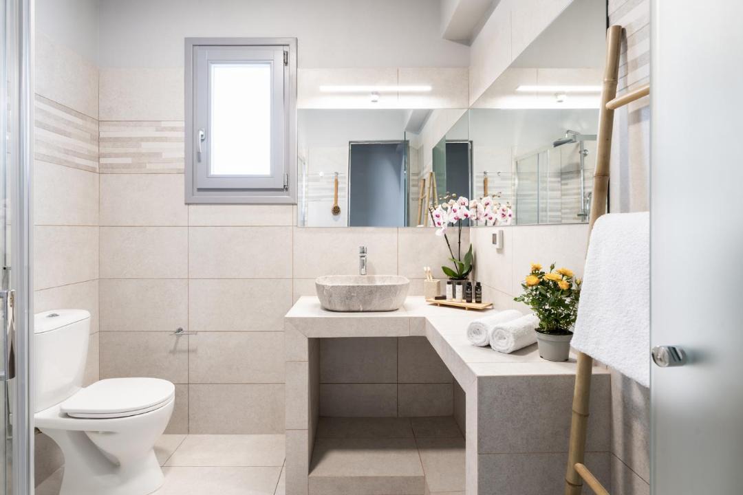 Photo of Bathroom in Kamari