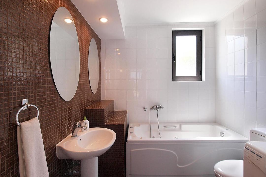 Photo of Bathroom in Mothiana