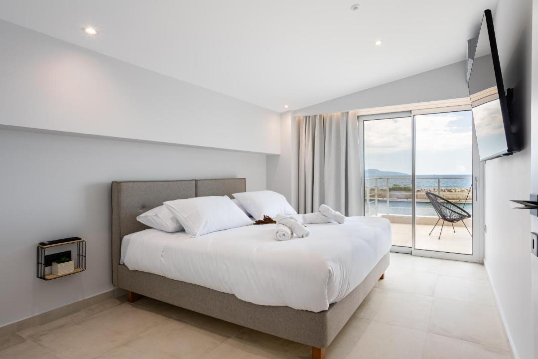 Photo of Bedroom in Kalamata Marina