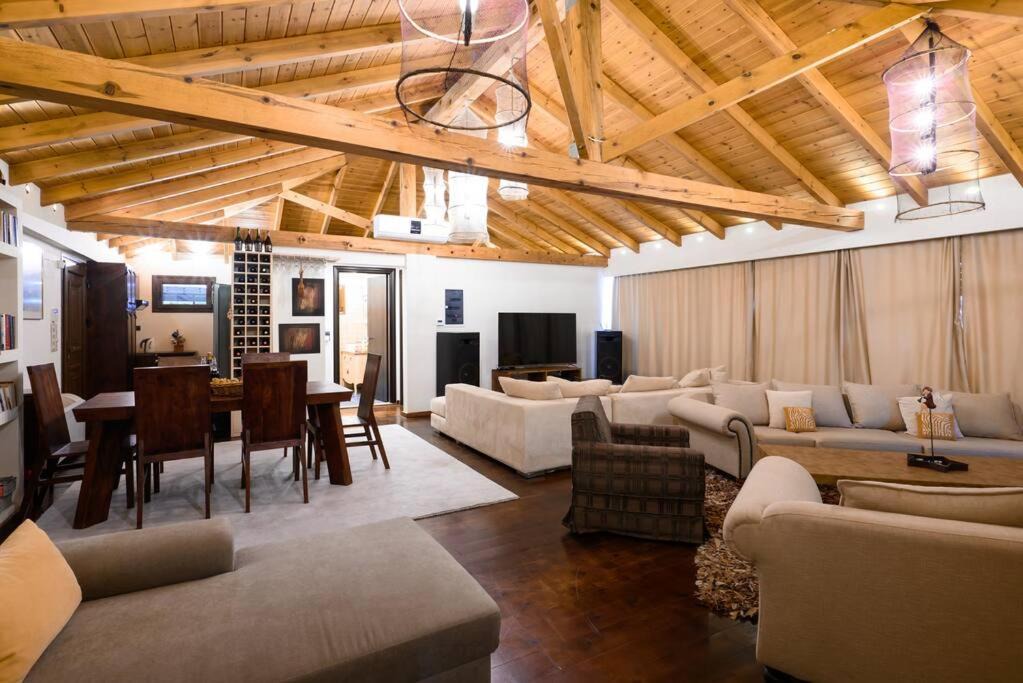 Photo of Livingroom in Archanes