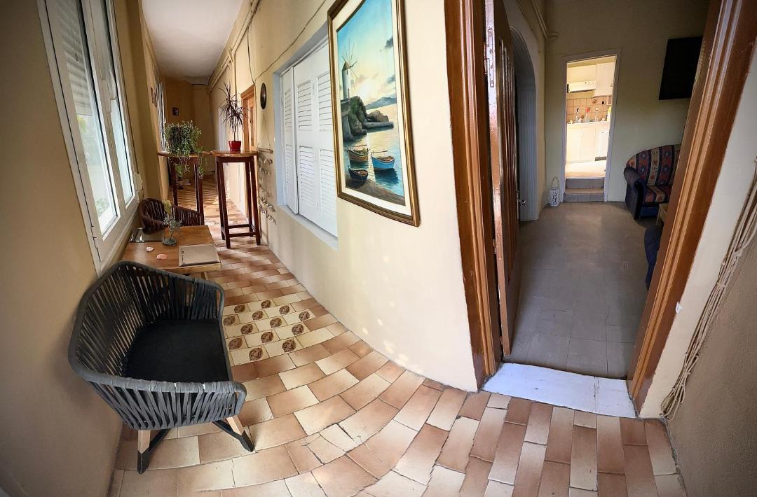 Photo of Livingroom in Agios Georgios Sykousis