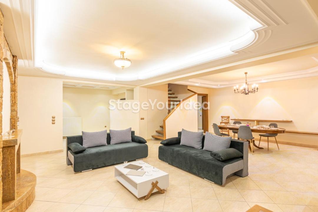 Photo of Livingroom in Thermi