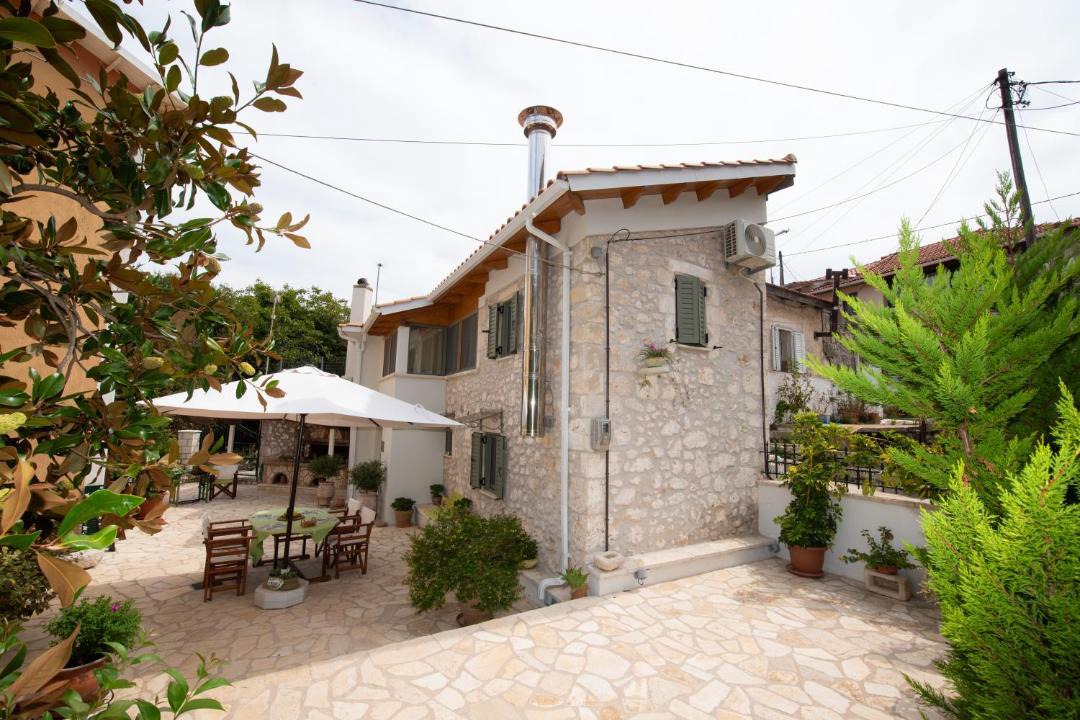 Photo of Buildings in Drimonas