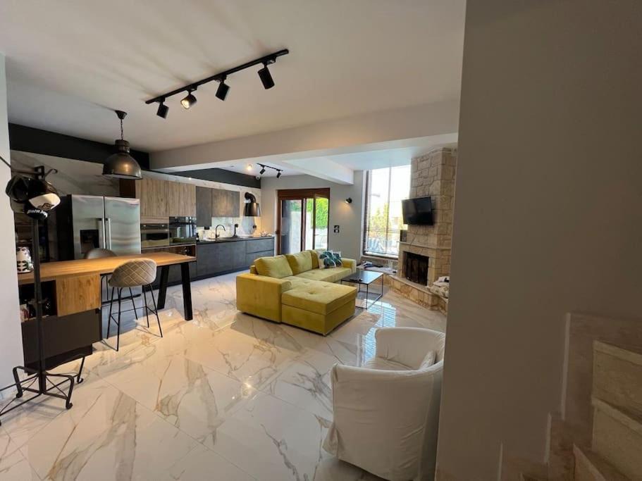 Photo of Livingroom in Kriopigi