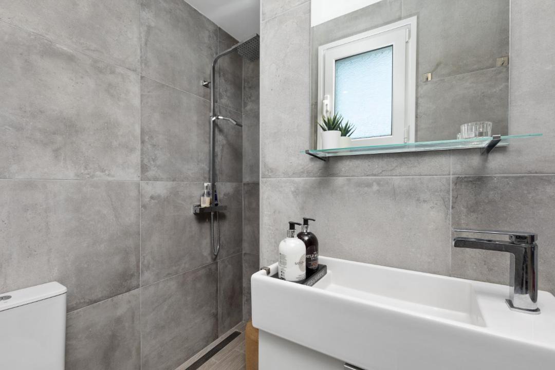 Photo of Bathroom in Perama