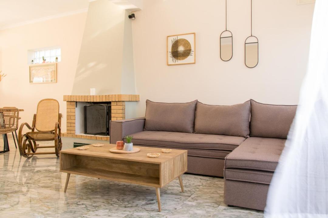 Photo of Livingroom in Skoutelonas