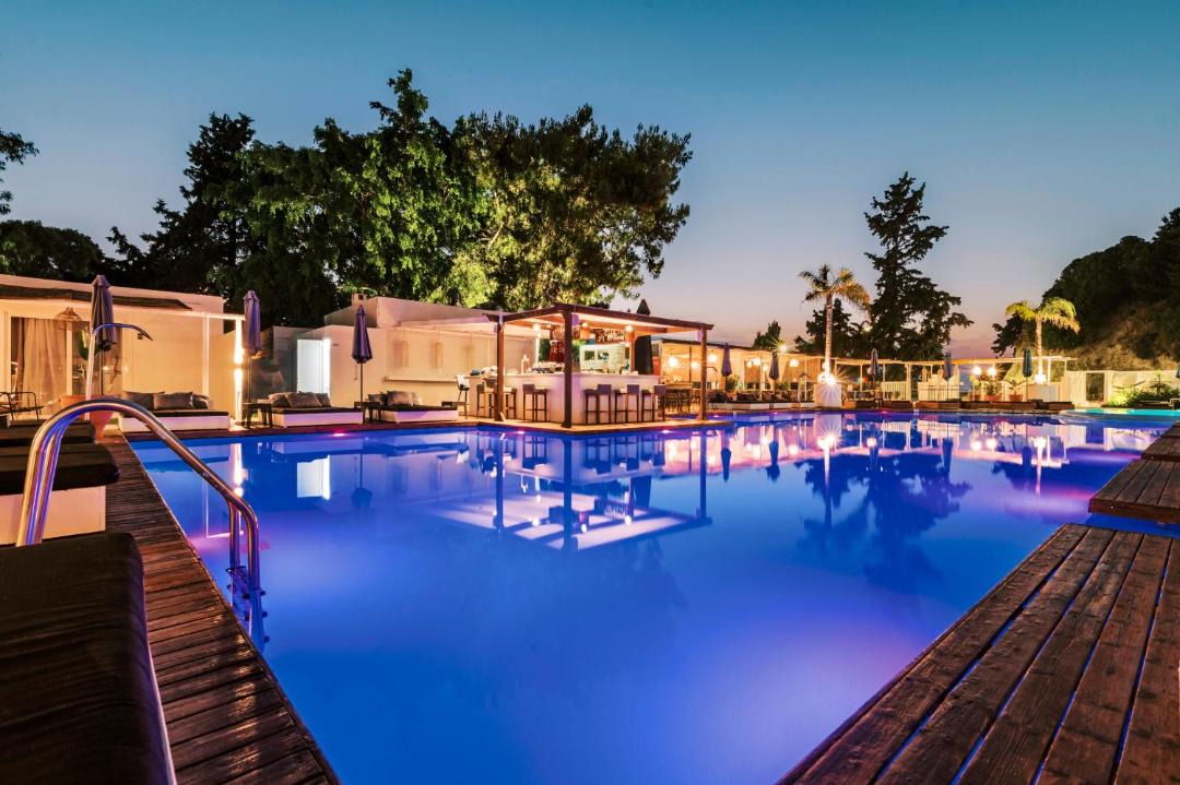 Photo of Outdoor in Ixia