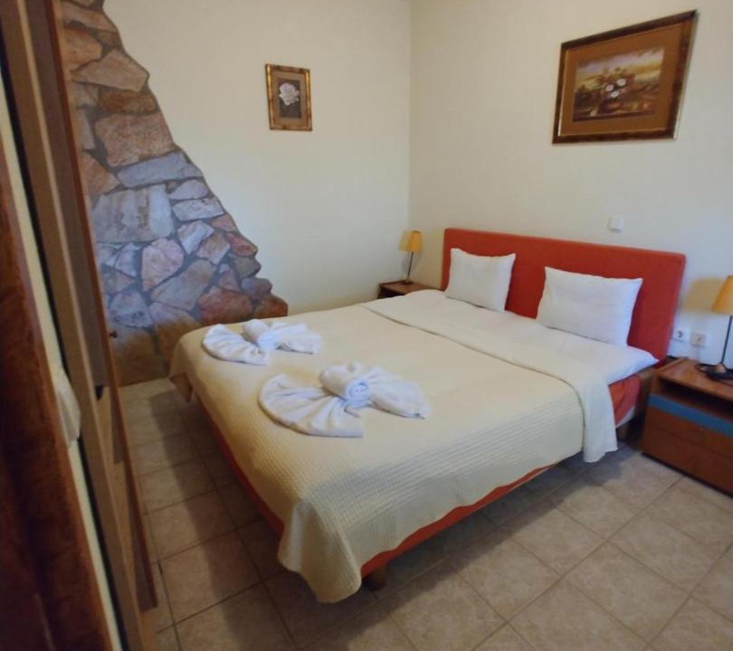 Photo of Bedroom in Eastern Macedonia and Thrace
