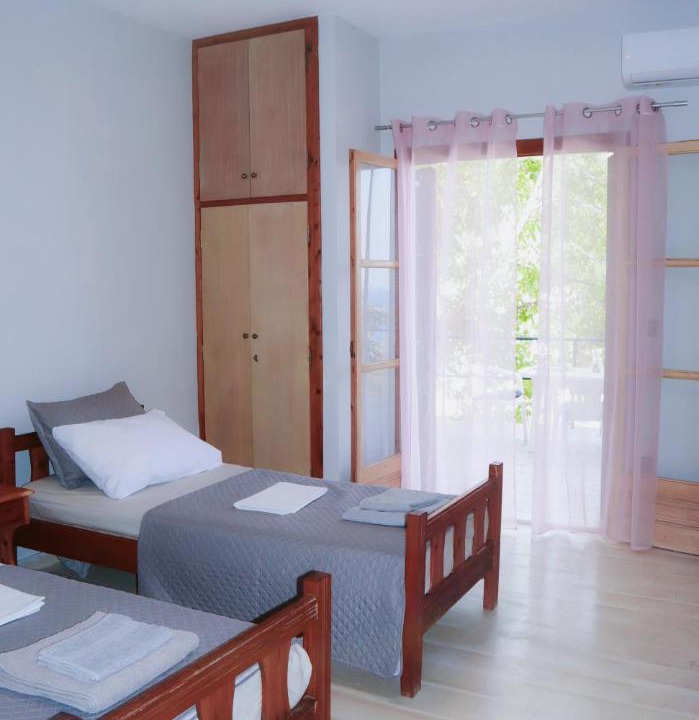 Photo of Bedroom in Katavolos