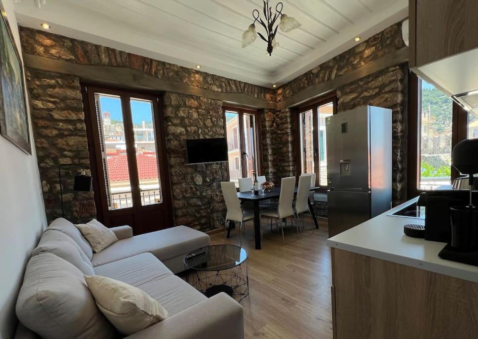 Photo of Livingroom in Gefira Mpania