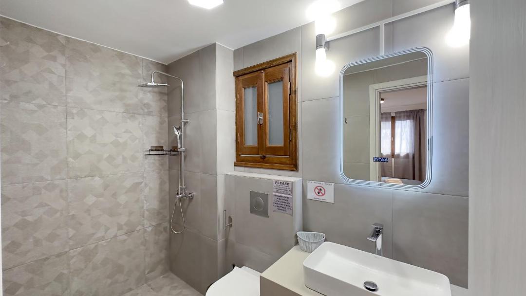Photo of Bathroom in Mpatsi