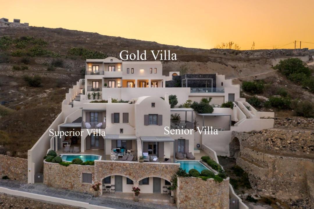 Photo of Buildings in Santorini