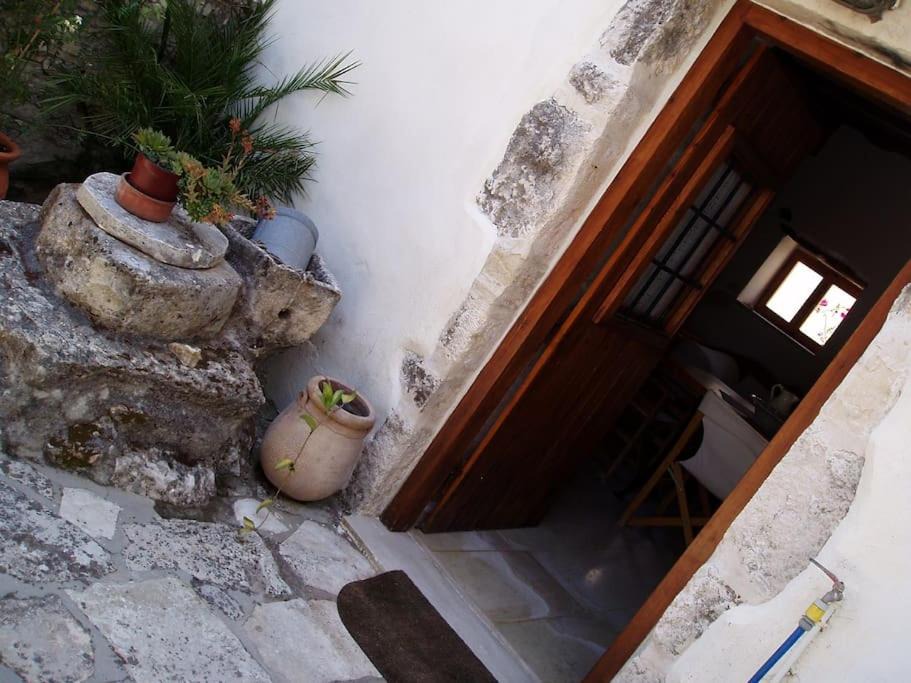 Photo of Others in Douliana